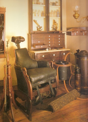 2009 11 03 16 12 38 340 2009 11 04 History Ii Image 3 300