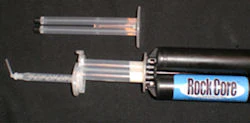 2010 10 25 15 01 59 880 2010 10 25 Fig4 Loading Syringe