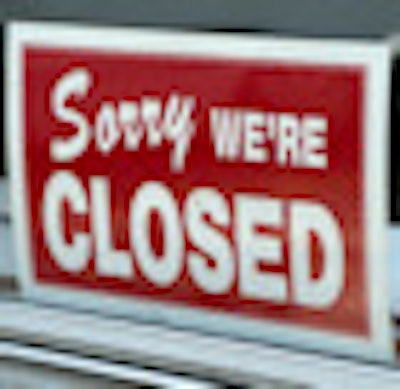 2010 07 02 15 19 39 526 Closed Sign 70