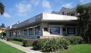 The Children's Dental Center of Greater Los Angeles in Inglewood, CA.