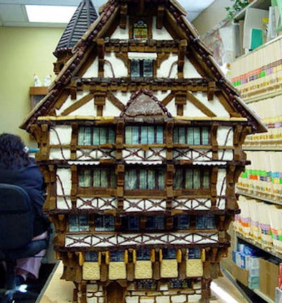 Hansel & Gretel's condominium, which won first place at the Cleveland Botanical Garden's 2010 Wintershow contest.