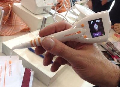 Orange Dental is showing its digital periodontal probe at the IDS.