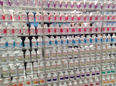 EMS Air-Flow powders can be used supra- and subgingivally.