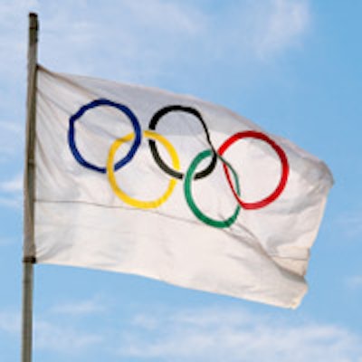 2014 10 22 16 36 27 640 Olympic Flag 200