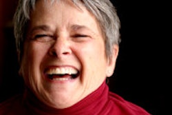 2015 11 04 16 31 08 745 Woman Laughing 200