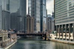 2016 02 26 12 12 45 353 Chicago Riverwalk 200