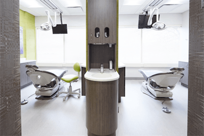 Treatment rooms should not feel cramped or be full of clutter.