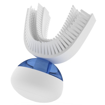 The Amabrush mouthpiece with magnetic handpiece and blue toothpaste capsule. All media courtesy of Amabrush.