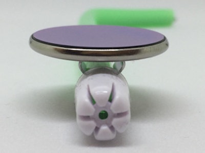 The Clip Mirror. Image courtesy of D.H. Essentials.