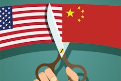 2018 04 04 17 44 6897 U s China Flags Scissors 400