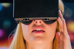 2018 04 19 22 17 4307 Virtual Reality Girl 400