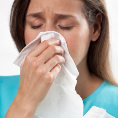 2018 03 05 21 28 6758 Woman Sneezing Tissue 400