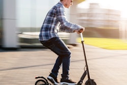 2019 11 25 18 25 2293 Scooter Hipster 400