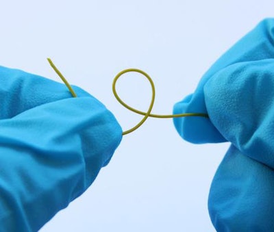 Flexible, biodegradable rods containing antibiotics for periodontitis treatment. Image courtesy of Martin Luther University Halle-Wittenberg/Faculty Marceting NF1.