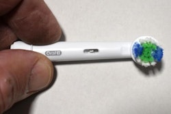 2019 12 03 21 41 3642 Fake Toothbrush Head 400