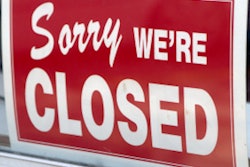 2020 04 21 15 22 5334 Closed Sign 400