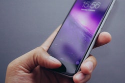 2018 12 11 23 43 9973 Phone Iphone2 400