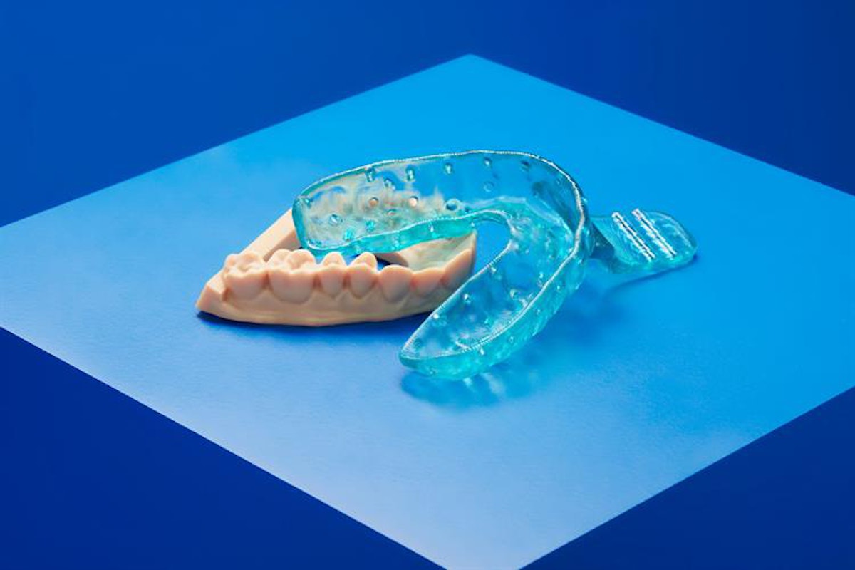 Dental LT Clear Resin V2