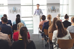 2020 07 07 16 59 4765 Conference Business 400