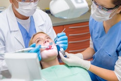 2020 08 18 18 41 2425 Dental Patient Team 400