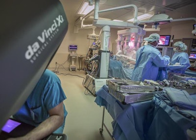 A Cedars-Sinai surgical team conducts a robotic surgery. Image courtesy of Cedars-Sinai Medical Center.