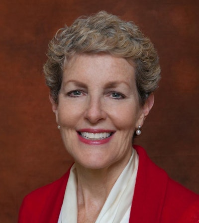 Executive Director Sylvia Ratchford. Image courtesy of Hinman Dental Meeting.