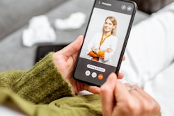 2020 10 05 14 54 6689 Cell Phone Calling Doctor 400