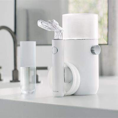 The Fresh automated water flosser. Image courtesy of Fresh.