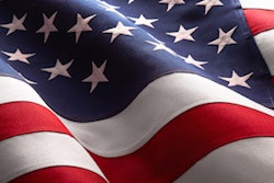 2020 12 04 23 55 0253 American Flag Waving 400