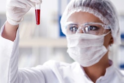 2021 02 03 00 02 5768 Lab Blood Woman2 400