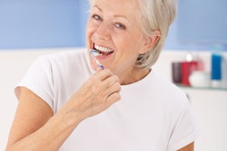 2021 03 03 18 34 5684 Woman Brushing Teeth2 400