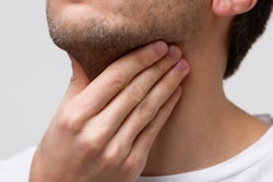 2021 03 17 21 53 4167 Man Throat Swallow 400