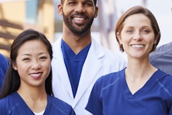 2021 03 30 20 09 6471 Doctors Medical Team 400