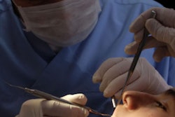 2021 02 26 00 24 3611 Dentist Exam Light 400