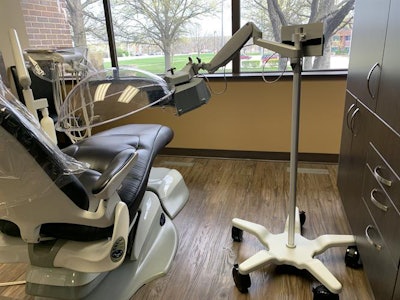 The Perio Dome, an aerosol-reduction device and vacuum that trap potential germ-containing aerosols and droplets. All images courtesy of Dr. Lara Ryan.