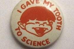 2021 04 23 22 26 5025 Dn 2021 04 27 St Louis Baby Teeth Button 400