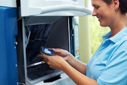 2016 11 10 12 29 31 329 Cad Cam System Tech Woman 400