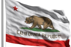 2016 12 12 14 55 46 670 California Flag 400