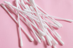 2021 09 23 20 18 8010 Cotton Swab Q Tip 400