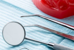 2021 03 19 22 17 1783 Dental Tools Gum 400