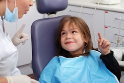 2021 03 26 00 36 4894 Dental Exam Girl 400