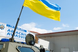 2022 03 25 15 24 7981 Ukrainian Flag Red Cross 400