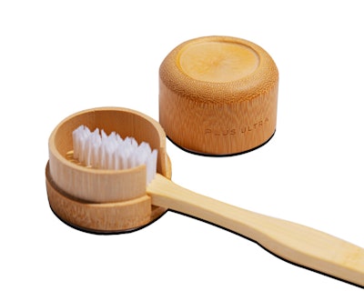 The Plus Ultra bamboo toothbrush and protective head. Image courtesy of Plus Ultra.