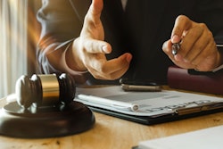 2019 10 17 17 05 3174 Gavel Legal Business 400