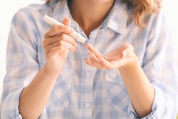 2021 11 20 00 28 8659 Diabetes Woman Lancet 400