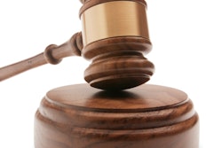 2019 10 17 18 00 4638 Gavel3 400