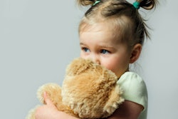 2022 07 01 14 28 0004 Child Girl Stuffed Animal 400