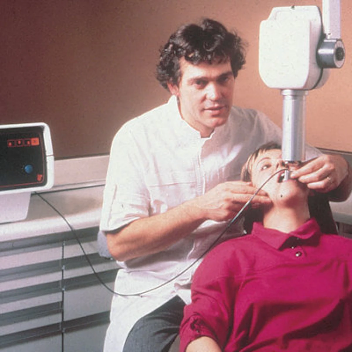 Carestream Dental celebrates 40 years of RVG sensor technology ...