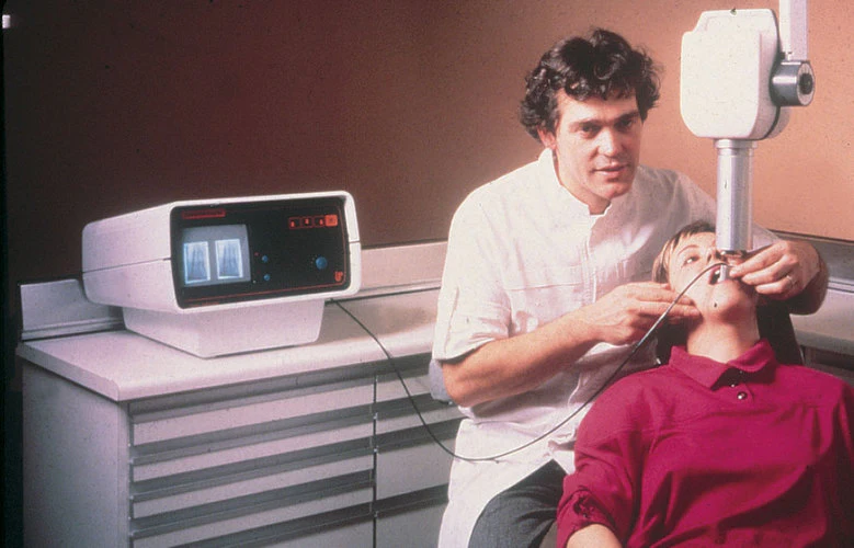 Carestream Dental celebrates 40 years of RVG sensor technology ...