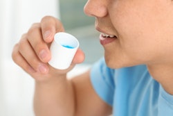 2021 04 06 21 20 2035 Mouthwash Man Rinse 400